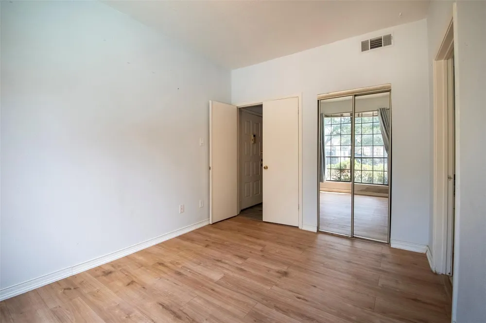 8055 Cambridge Street #101 Houston, TX 77054