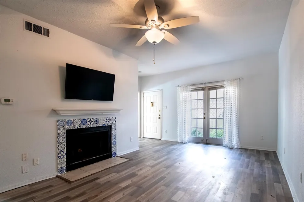 8055 Cambridge Street #101 Houston, TX 77054