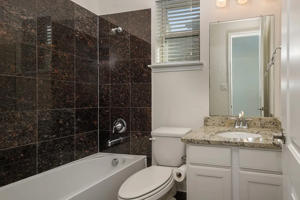 46 Caprice Bend Place Tomball, TX 77375