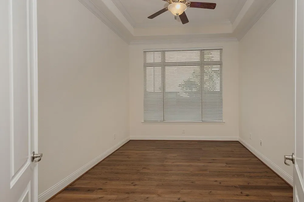46 Caprice Bend Place Tomball, TX 77375