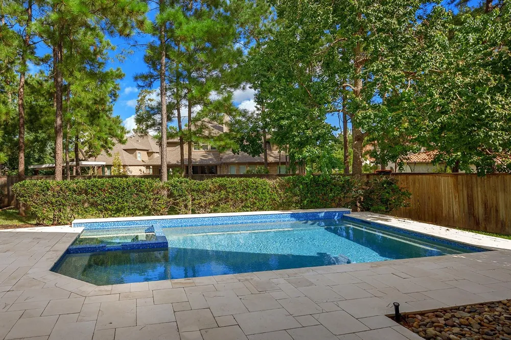 46 Caprice Bend Place Tomball, TX 77375