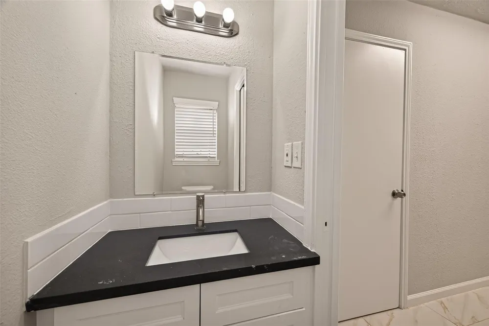 5207 Bent Bough Lane Houston, TX 77088