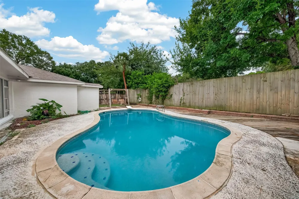 5207 Bent Bough Lane Houston, TX 77088