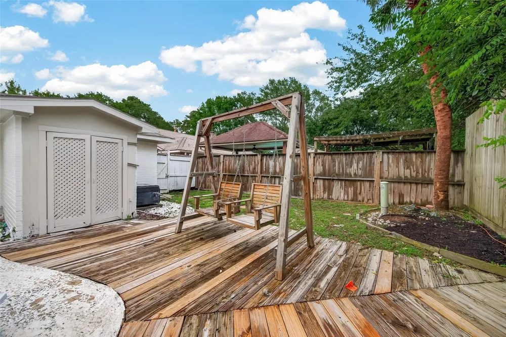 5207 Bent Bough Lane Houston, TX 77088