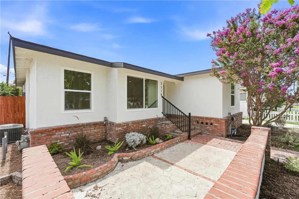 7118 Gretna Avenue Whittier, CA 90606