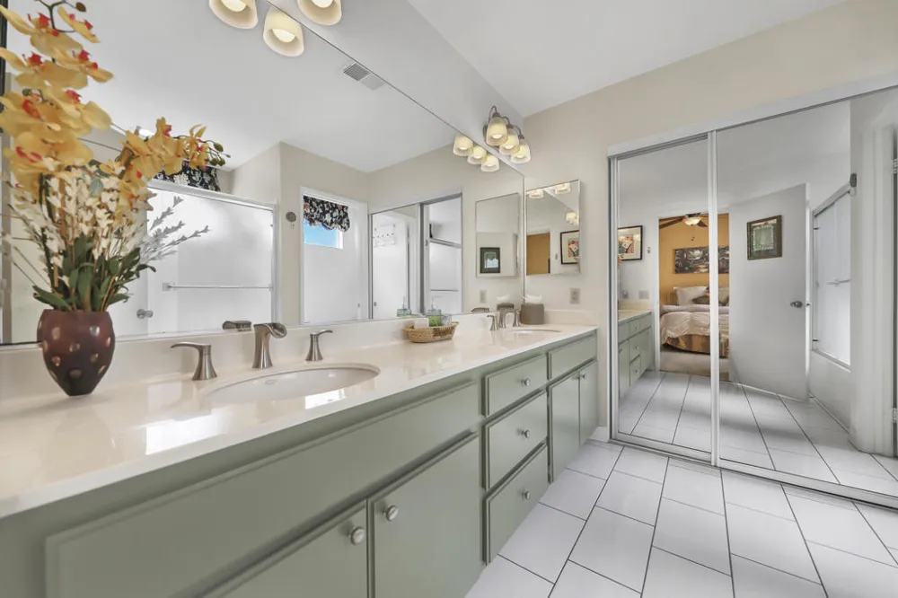 55590 Southern La Quinta, CA 92253