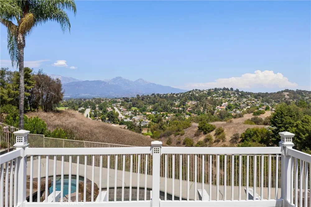 2026 Paseo Susana San Dimas, CA 91773