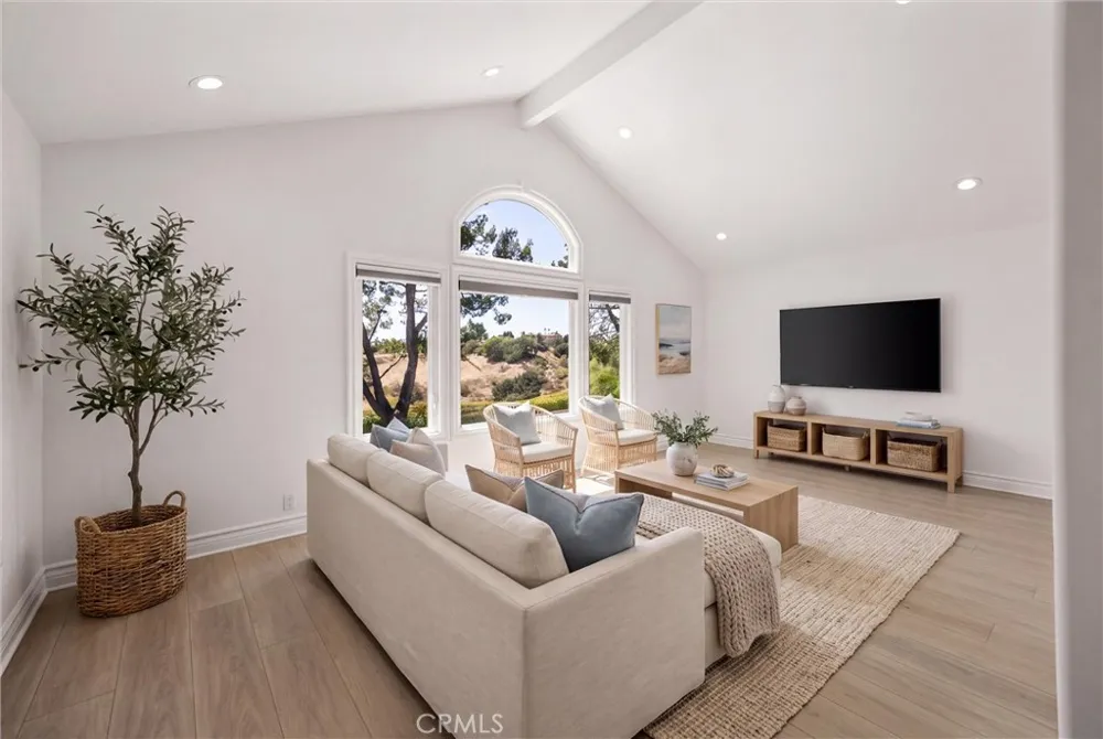 2026 Paseo Susana San Dimas, CA 91773