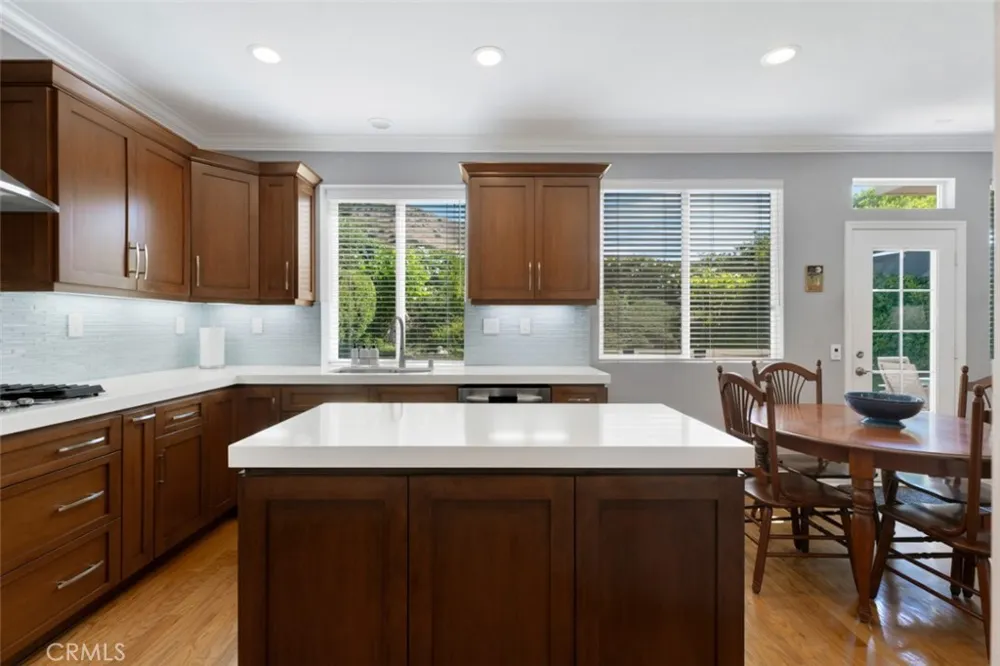12354 Yew Court Porter Ranch, CA 91326