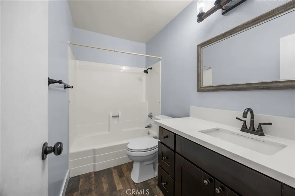 17812 Palo Verde Avenue Cerritos, CA 90703