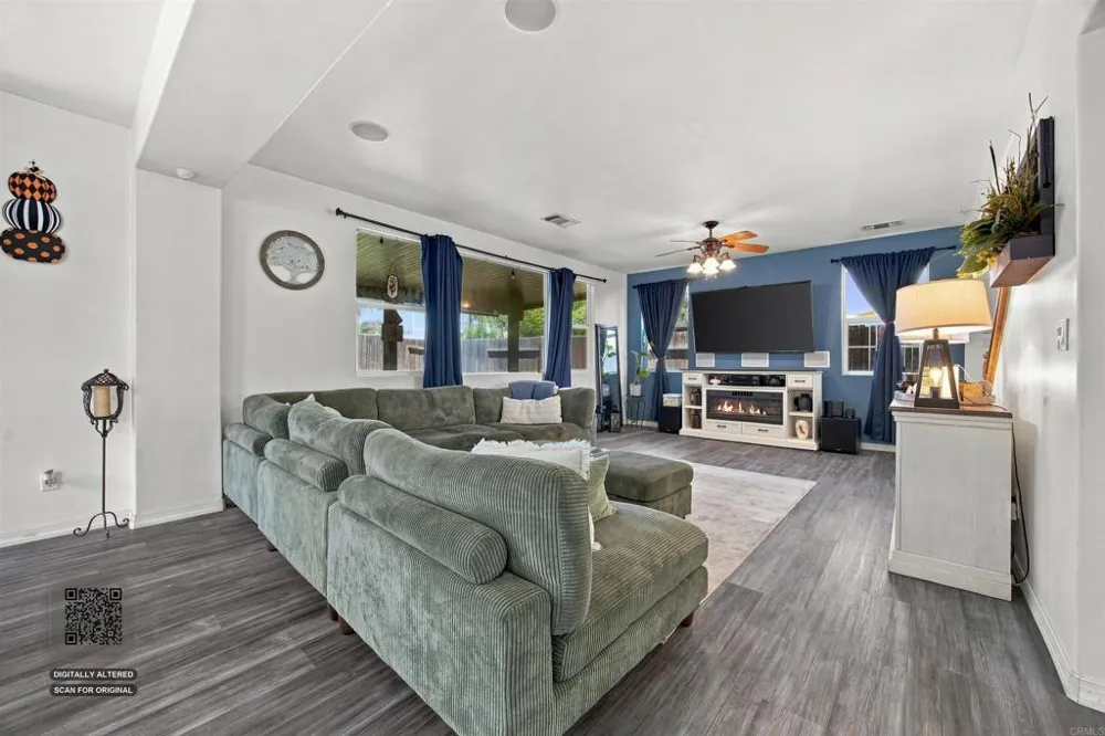 6213 Brewer Creek Drive Bakersfield, CA 93313
