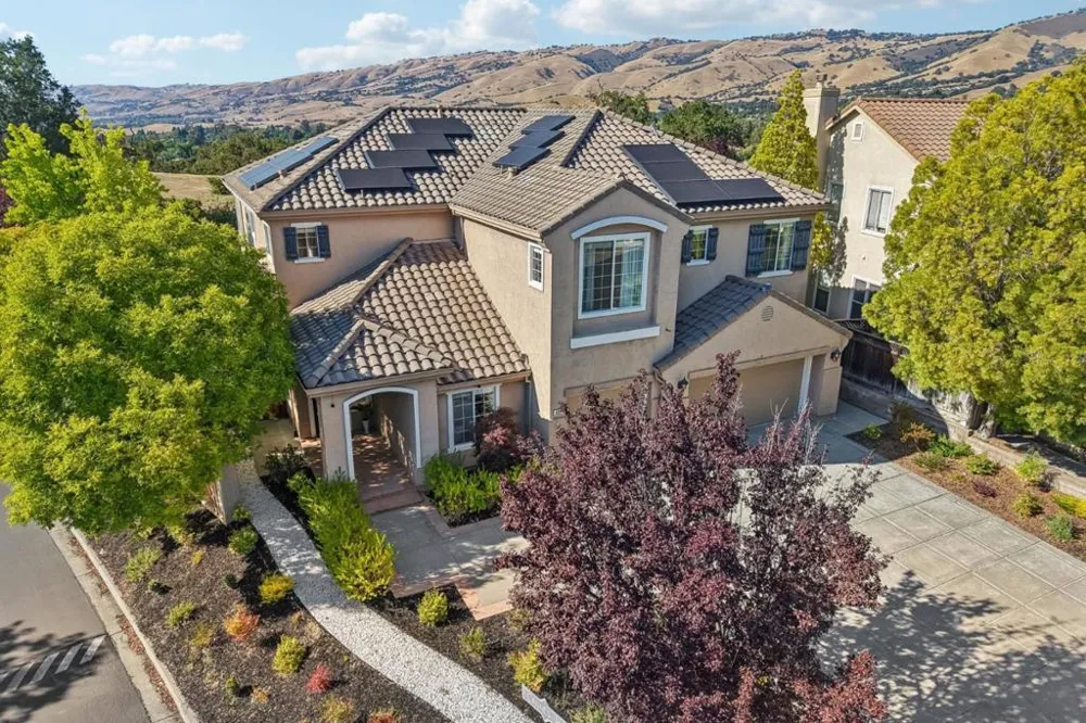 6039 La Spezia Place San Jose, CA 95138