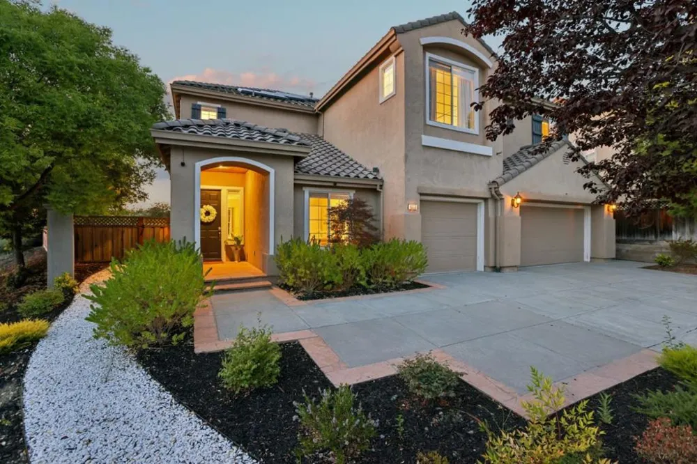6039 La Spezia Place San Jose, CA 95138