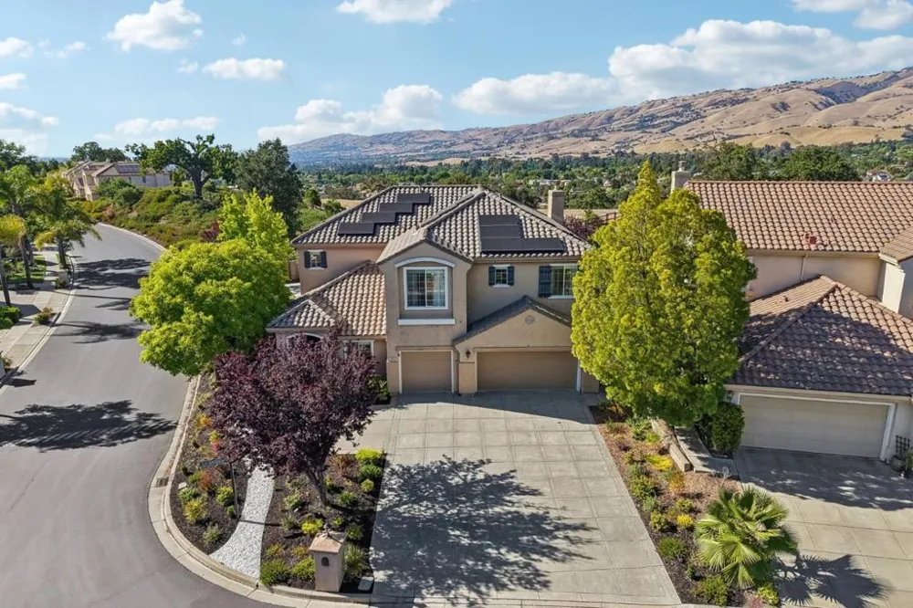 6039 La Spezia Place San Jose, CA 95138