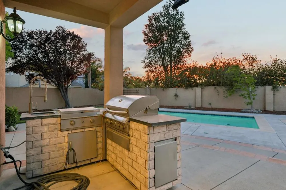 6039 La Spezia Place San Jose, CA 95138