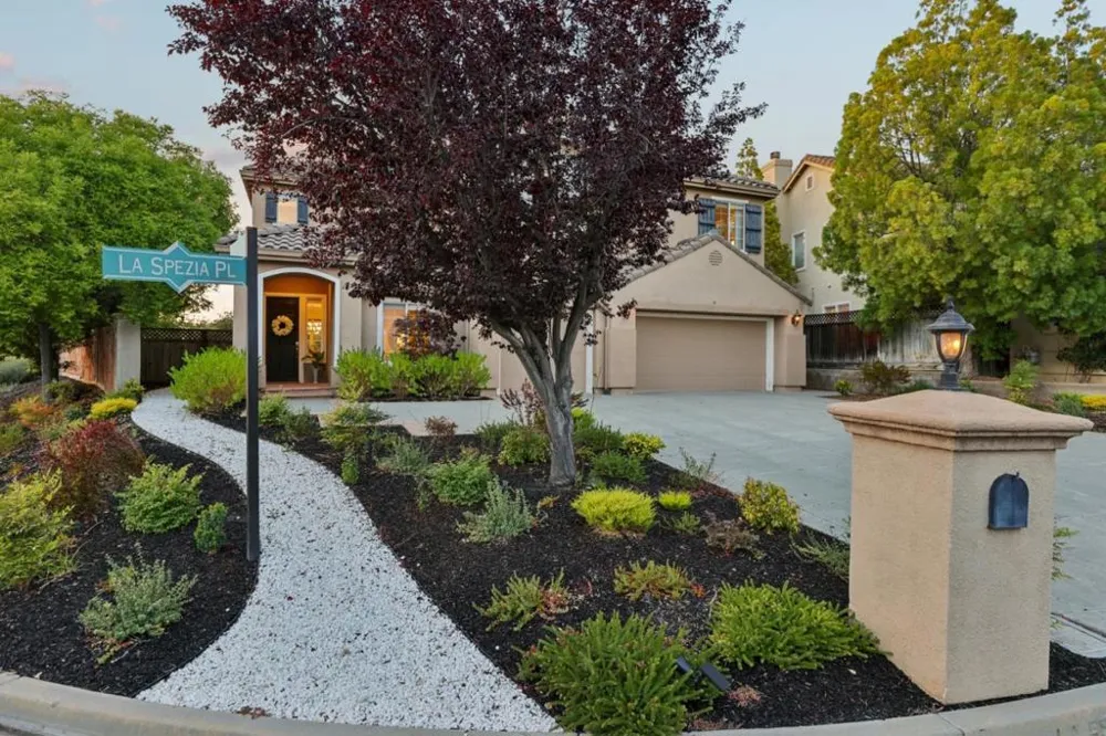 6039 La Spezia Place San Jose, CA 95138