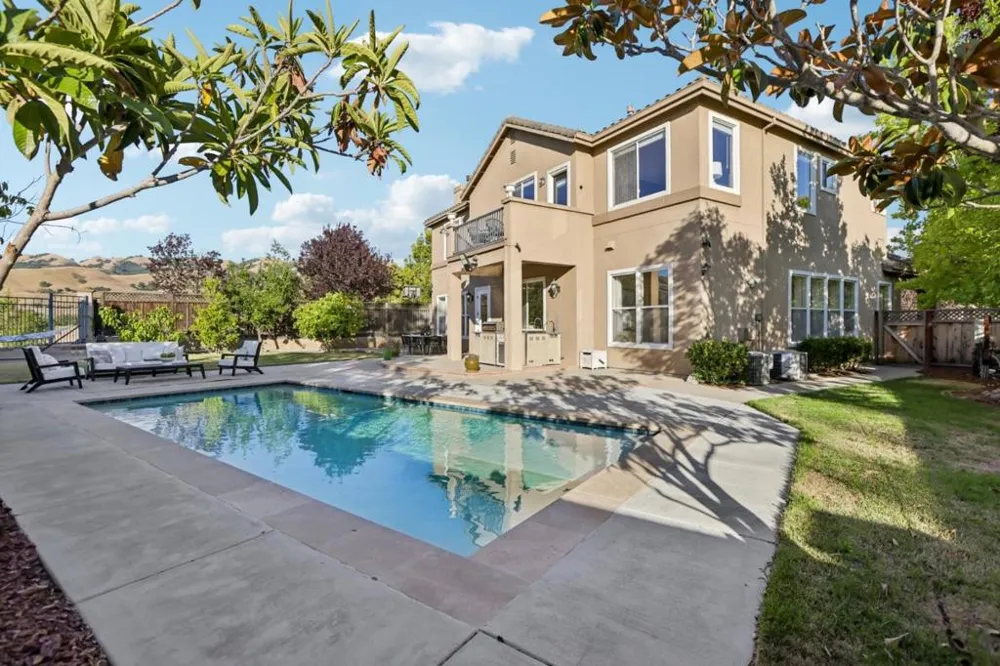 6039 La Spezia Place San Jose, CA 95138