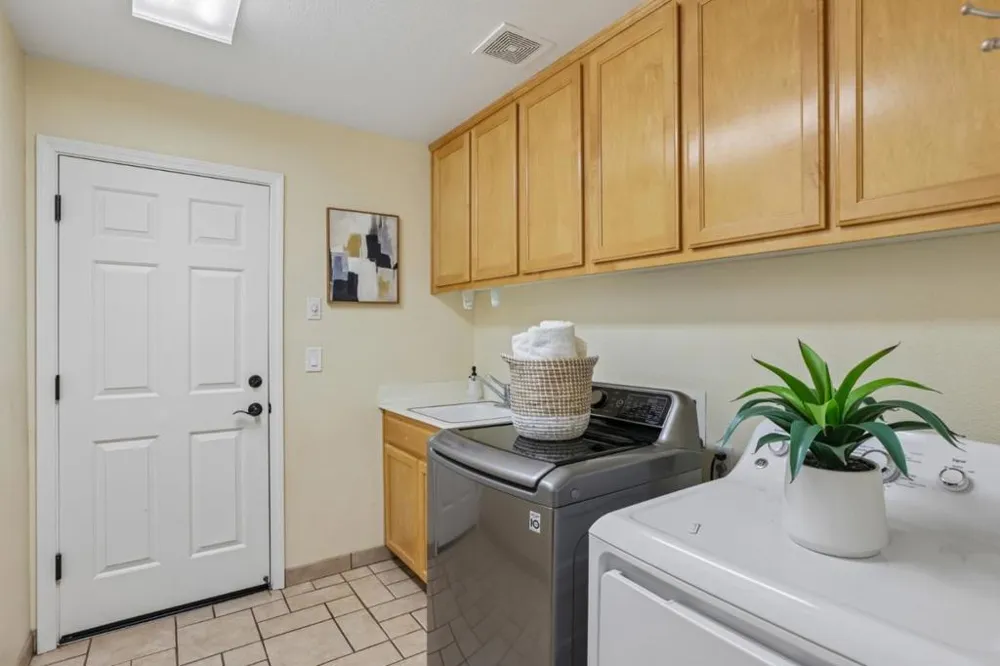 6039 La Spezia Place San Jose, CA 95138