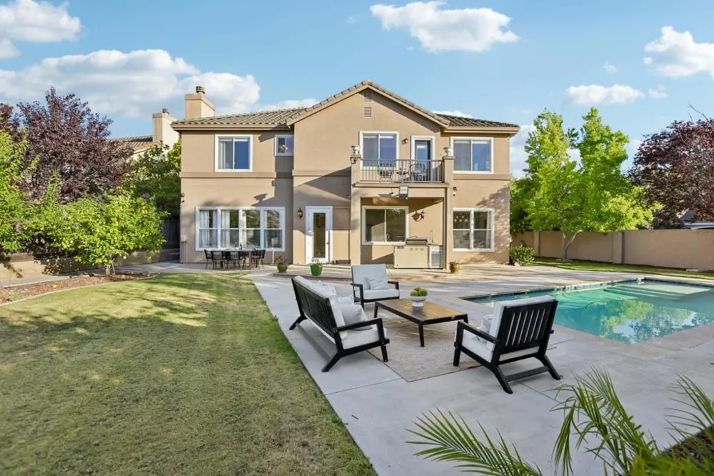 6039 La Spezia Place San Jose, CA 95138