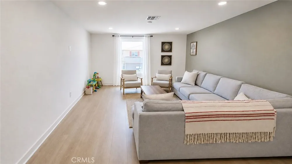 2809 Lake Mendoza Street Rialto, CA 92377