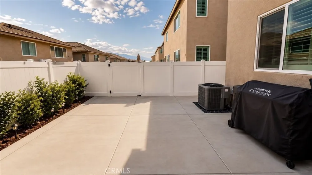 2809 Lake Mendoza Street Rialto, CA 92377