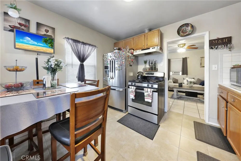 12147 Molette Norwalk, CA 90650