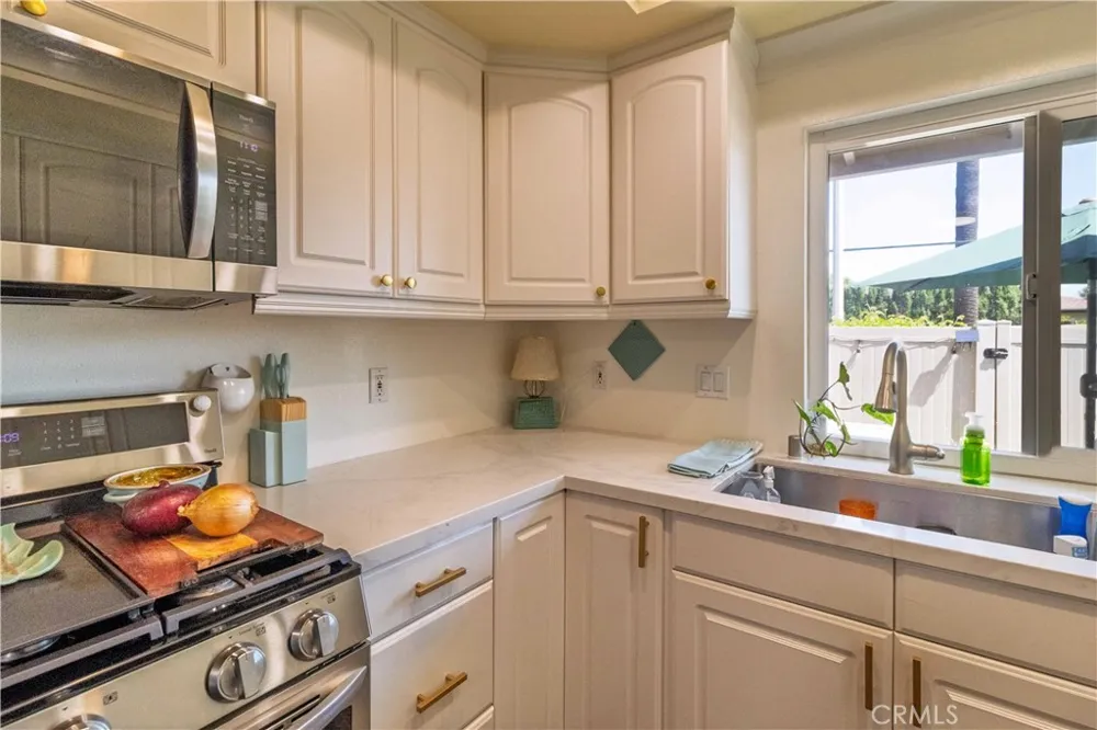 3176 E Palm ##65 Fullerton, CA 92831