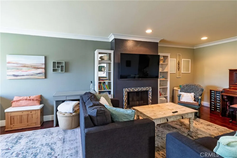 3176 E Palm ##65 Fullerton, CA 92831