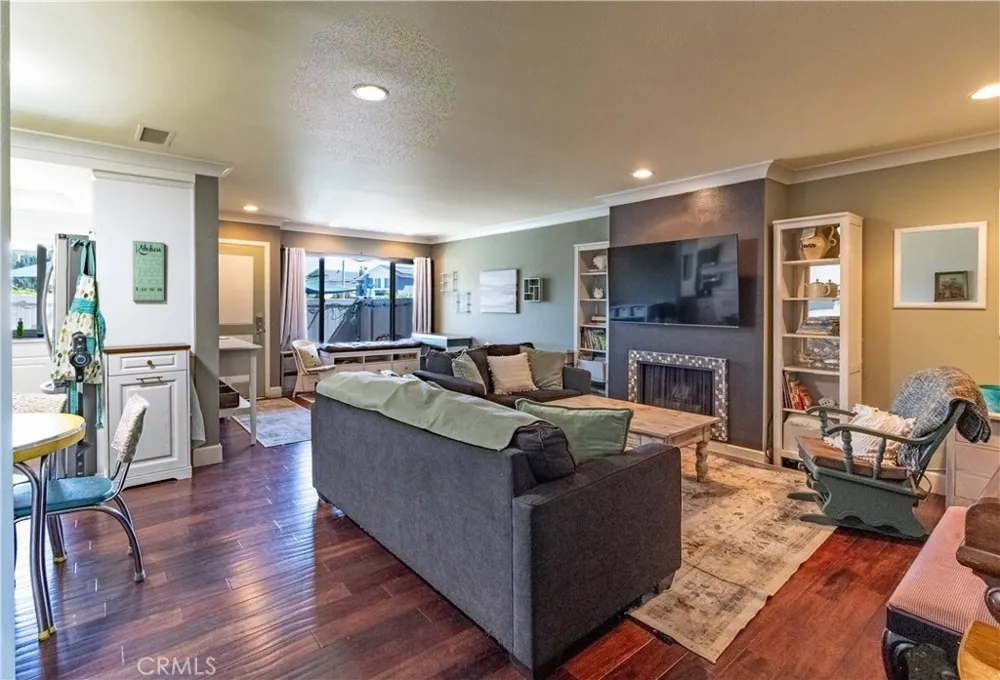 3176 E Palm ##65 Fullerton, CA 92831