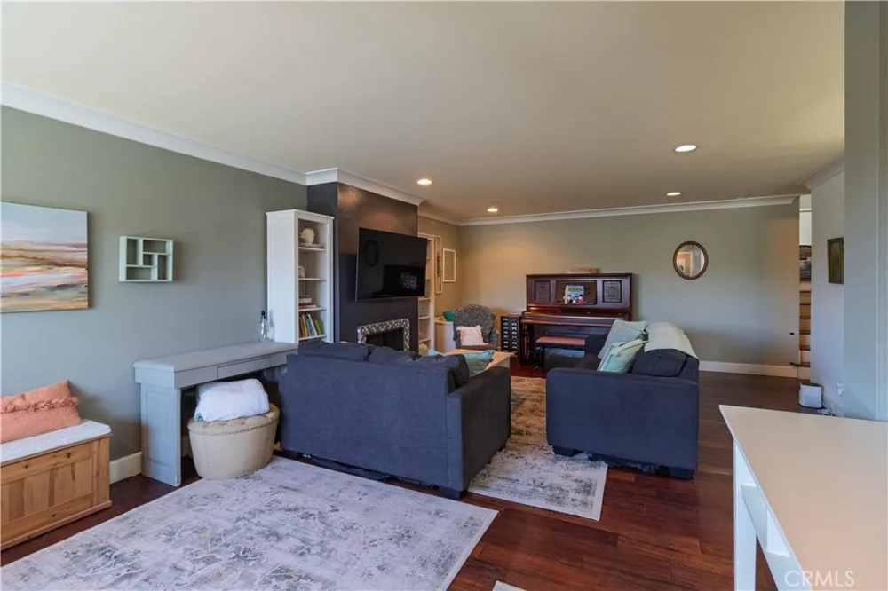 3176 E Palm ##65 Fullerton, CA 92831