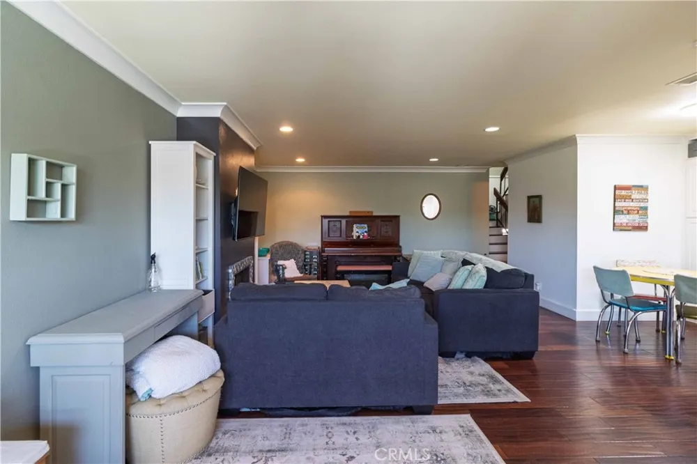 3176 E Palm ##65 Fullerton, CA 92831