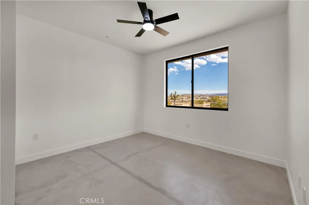 3945 Bonita Avenue Yucca Valley, CA 92284