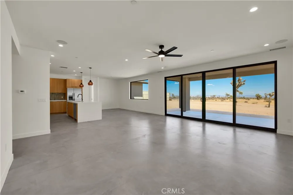 3945 Bonita Avenue Yucca Valley, CA 92284