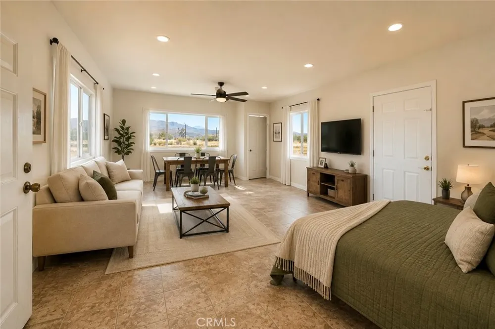 27127 Zuni Road Apple Valley, CA 92307