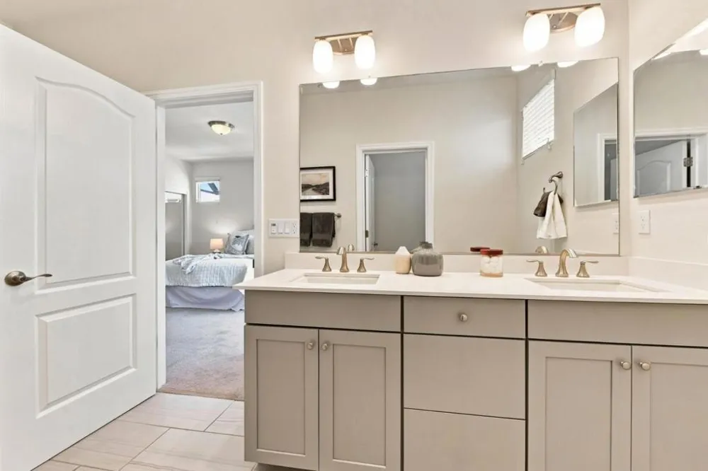 2733 Sorano Court #6 San Jose, CA 95111