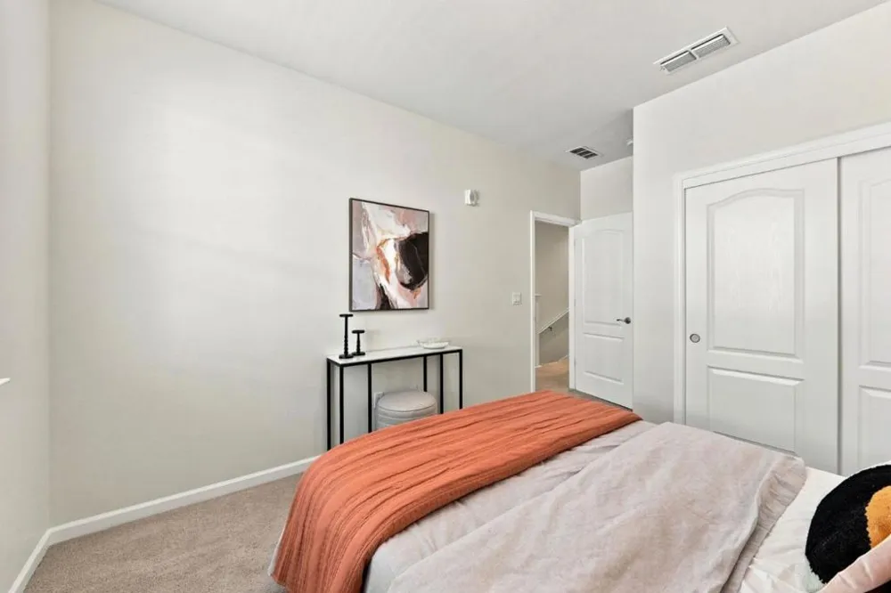 2733 Sorano Court #6 San Jose, CA 95111