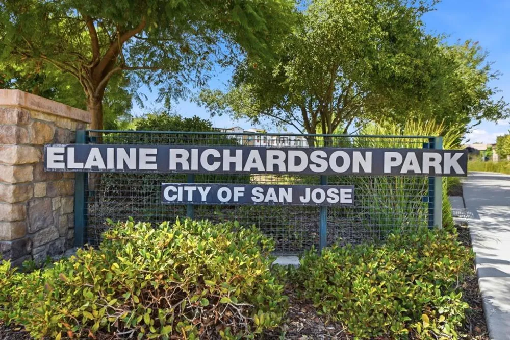 2733 Sorano Court #6 San Jose, CA 95111