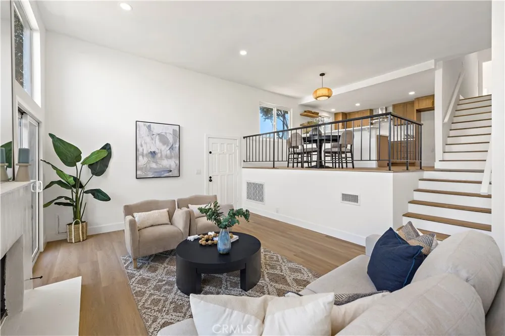 2707 Vanderbilt Lane #3 Redondo Beach, CA 90278