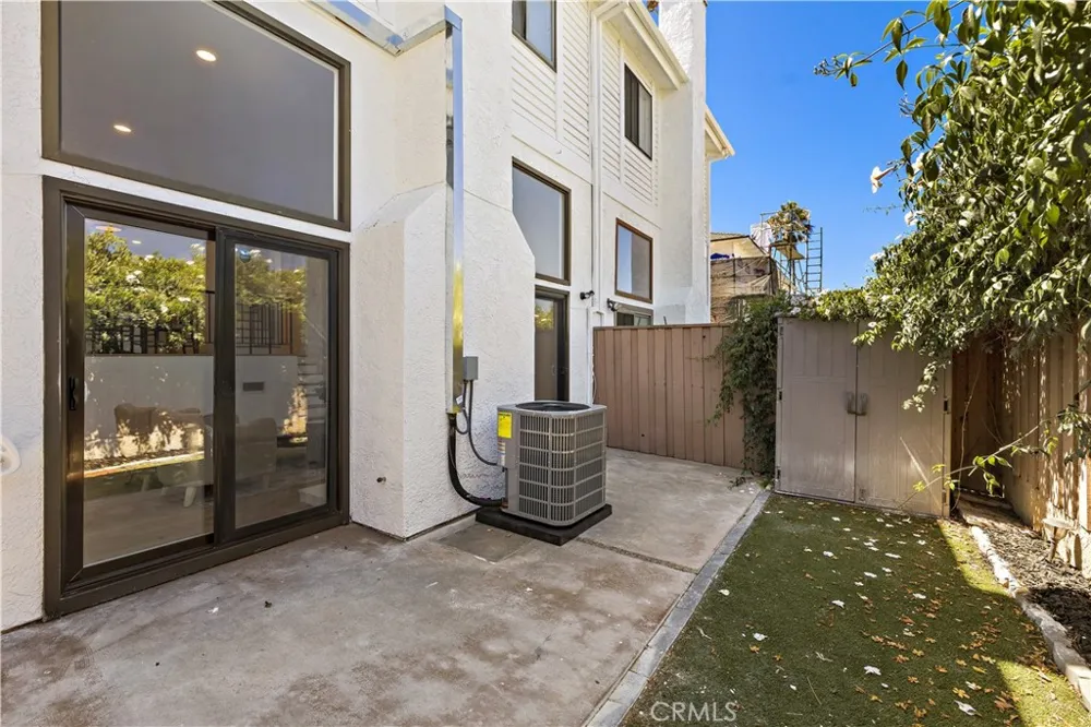 2707 Vanderbilt Lane #3 Redondo Beach, CA 90278