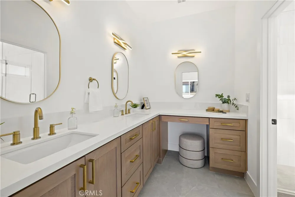 2707 Vanderbilt Lane #3 Redondo Beach, CA 90278