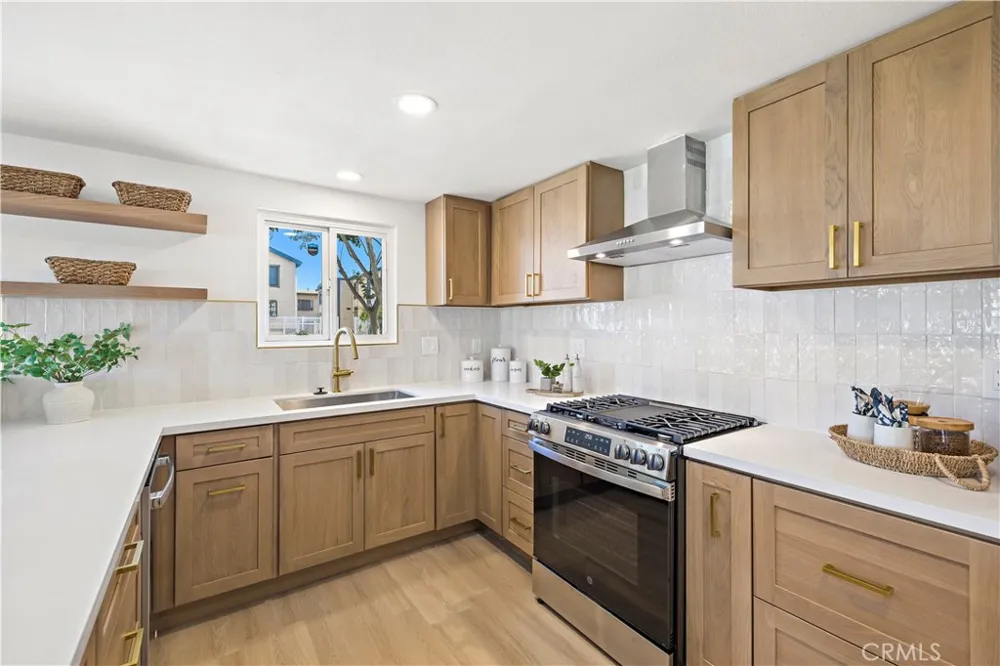 2707 Vanderbilt Lane #3 Redondo Beach, CA 90278
