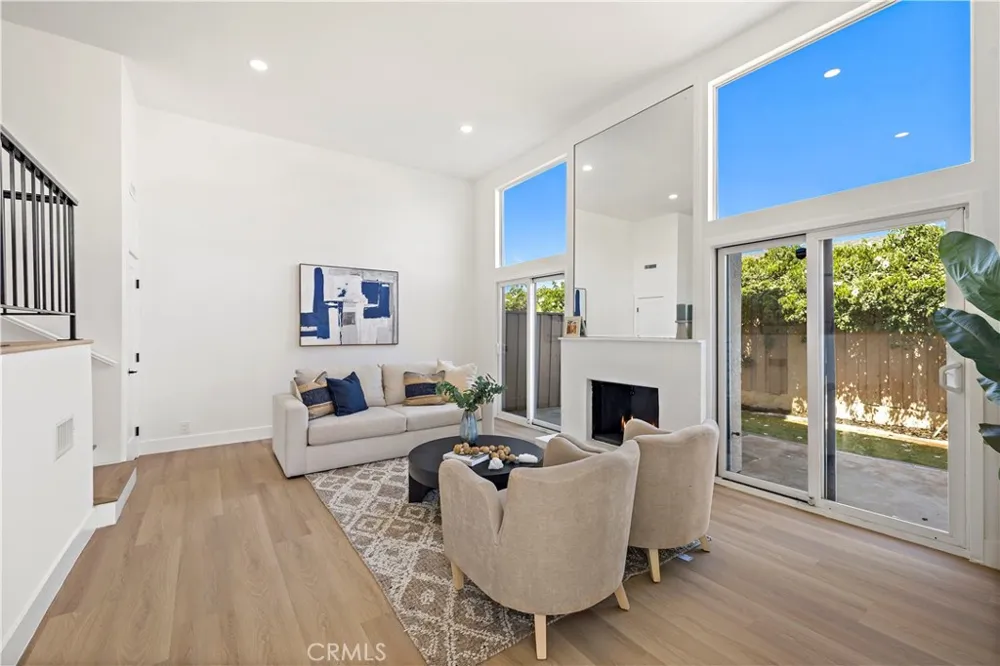 2707 Vanderbilt Lane #3 Redondo Beach, CA 90278