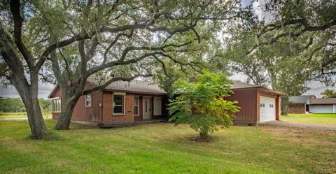 4611 Rio Drive