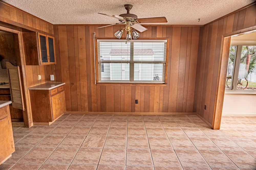 4611 Rio Drive Brazoria, TX 77422