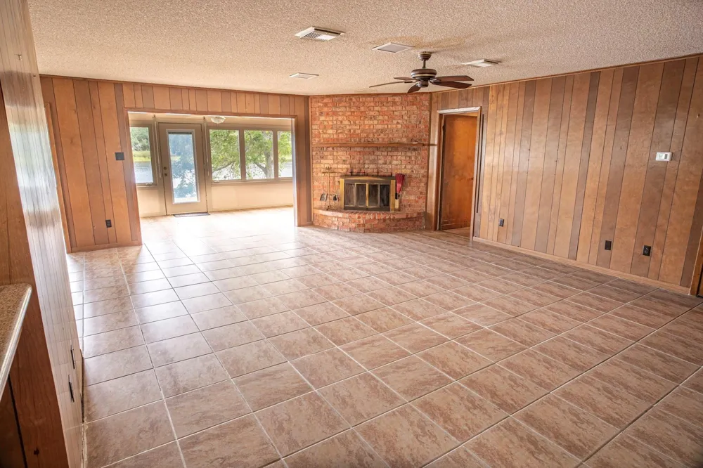 4611 Rio Drive Brazoria, TX 77422