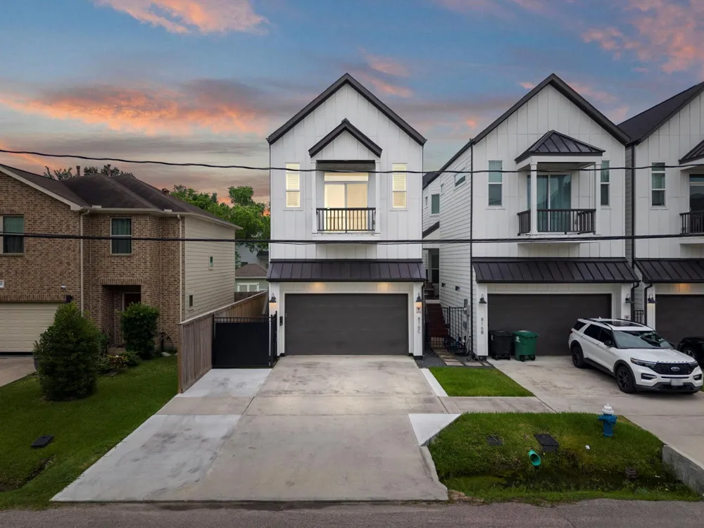 816 E 38th St #C Houston, TX 77022