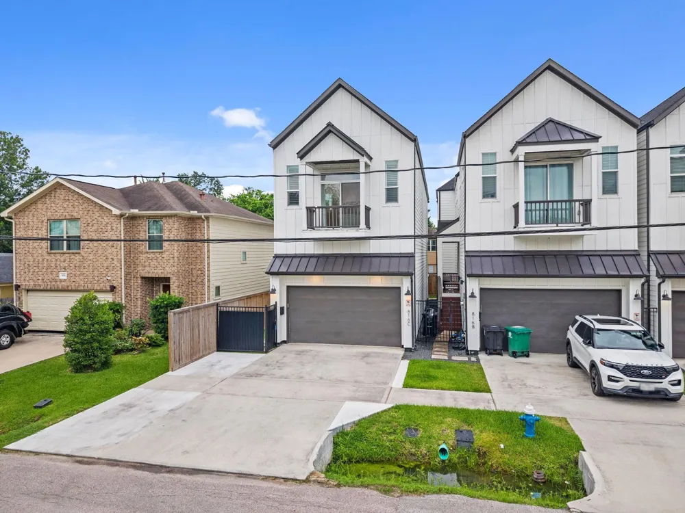 816 E 38th St #C Houston, TX 77022