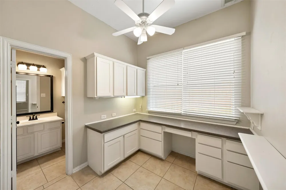 1125 Shady Knoll League City, TX 77573