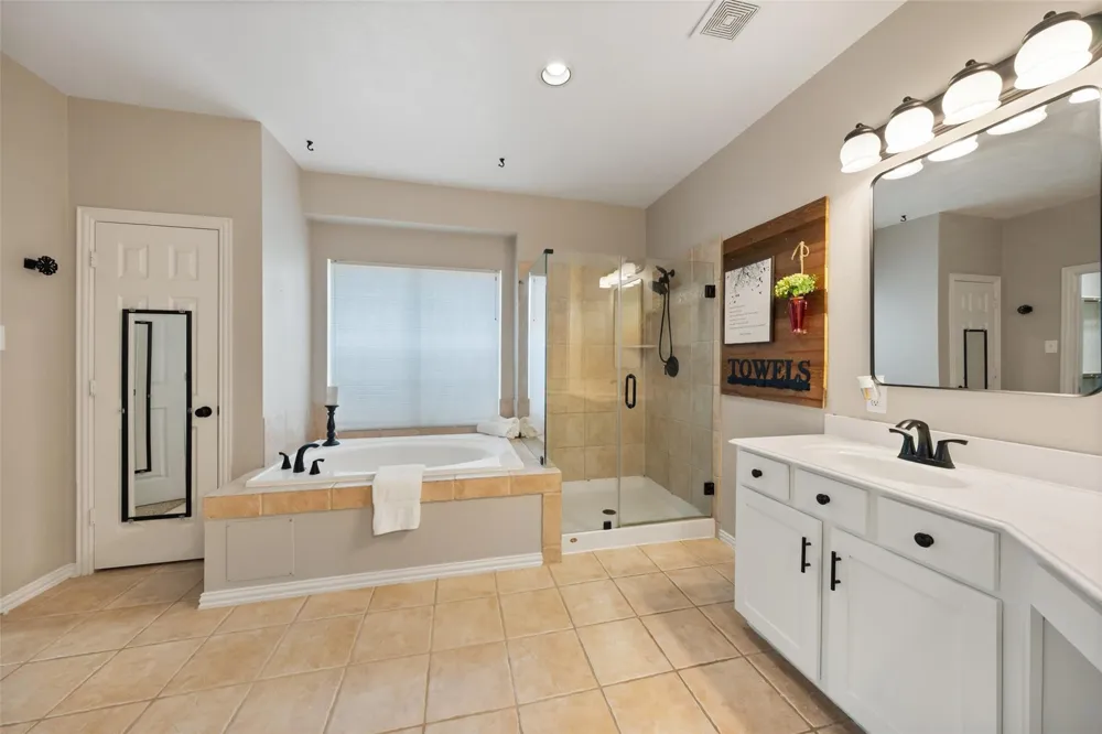 1125 Shady Knoll League City, TX 77573