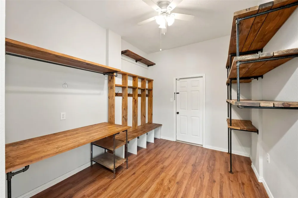 1125 Shady Knoll League City, TX 77573
